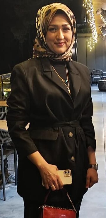 azzece-dukkan-kurucusu-azize-fiskiran